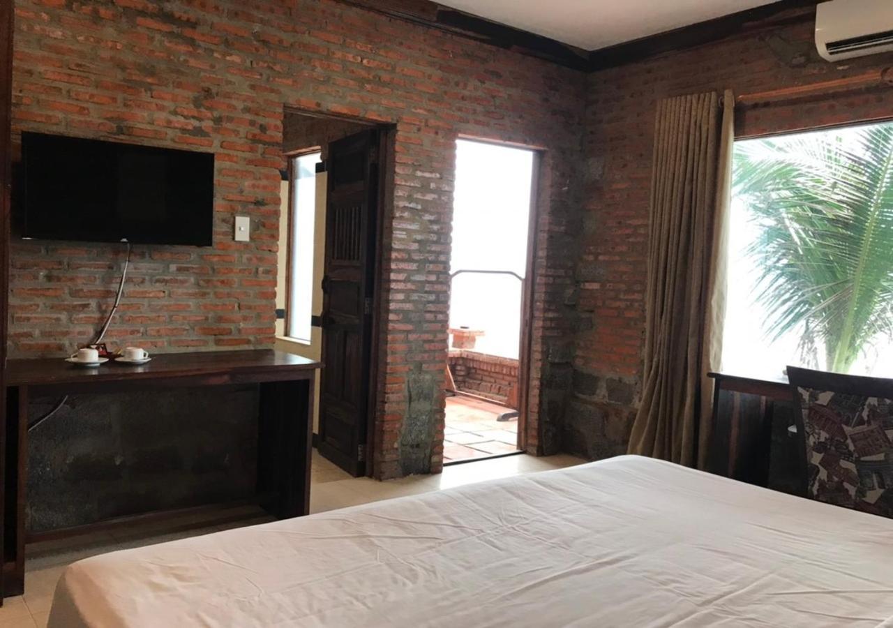 Wild Beach Boutique Resort Ninh Phuoc Exterior photo