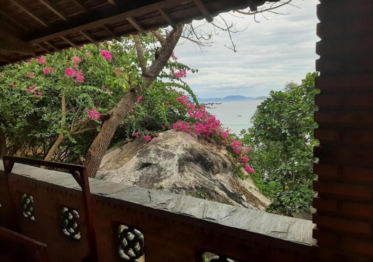 Wild Beach Boutique Resort Ninh Phuoc Exterior photo